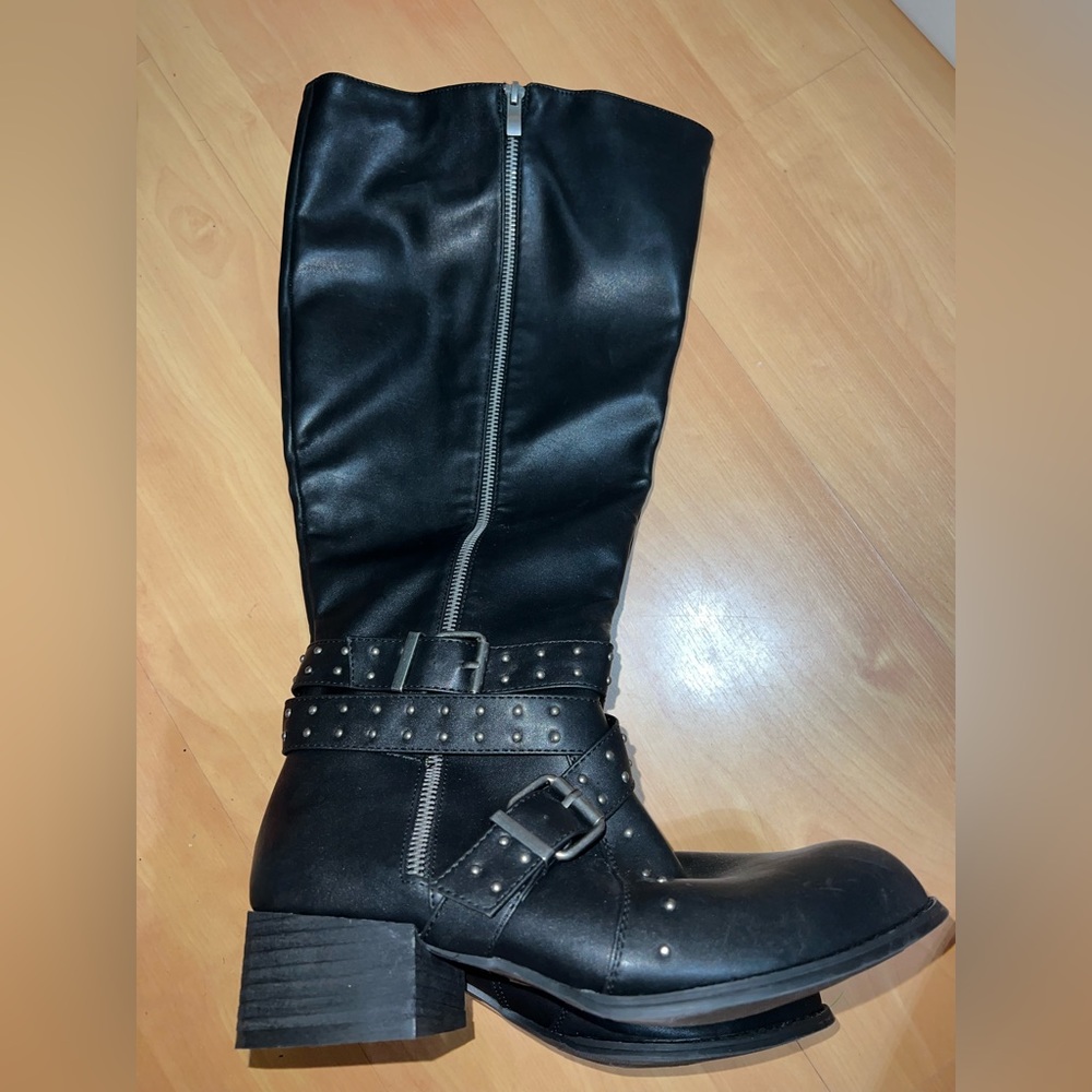 Boots, Torrid, Studded, 9W, wide calf, new, no box